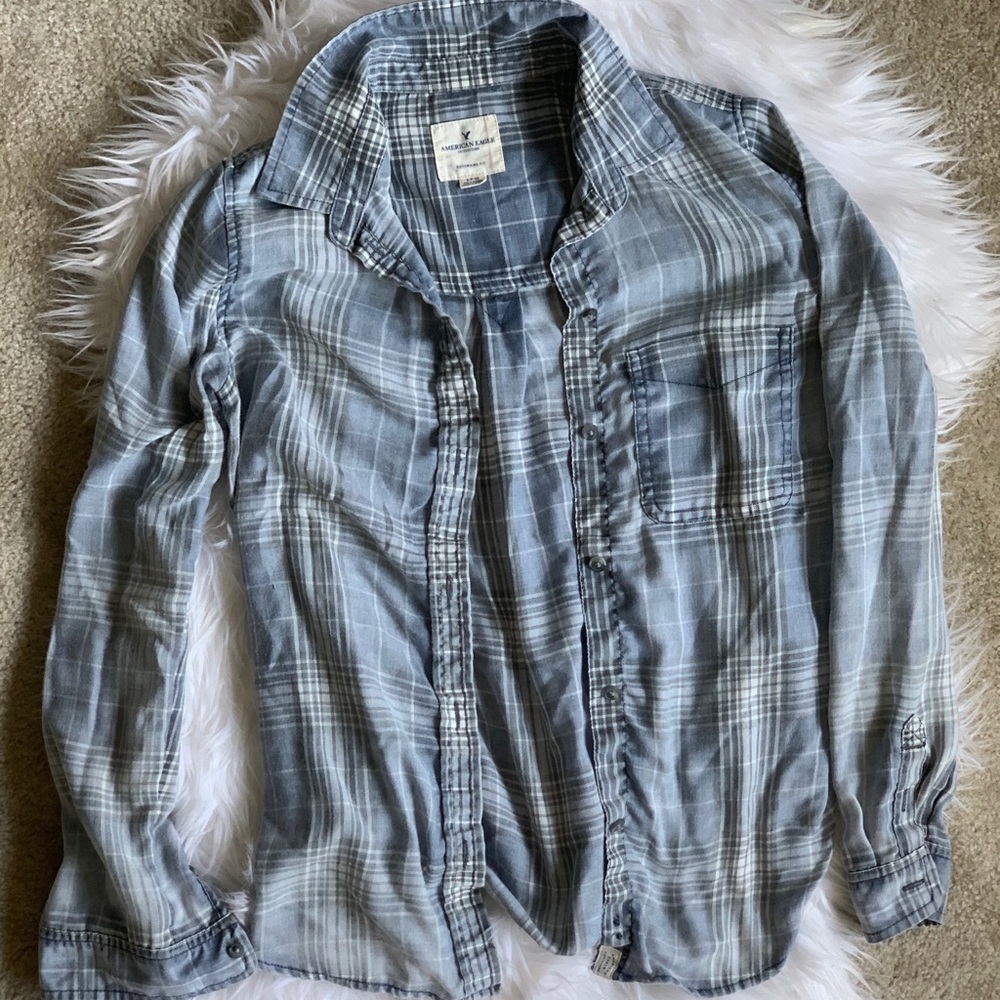 American Eagle 🦅 Boyfriend Fit Flannel